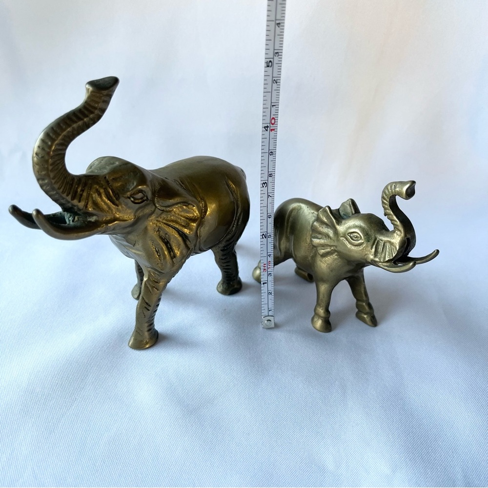 Vintage Brass Elephant & Calf Art Figurines - Picture 6 of 8